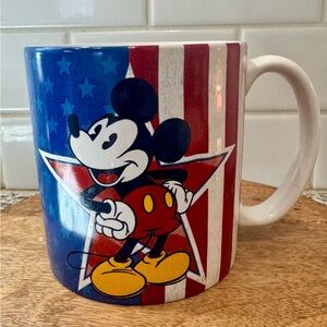 The Disney Store Mickey & Minnie Mouse Patriotic Mug
